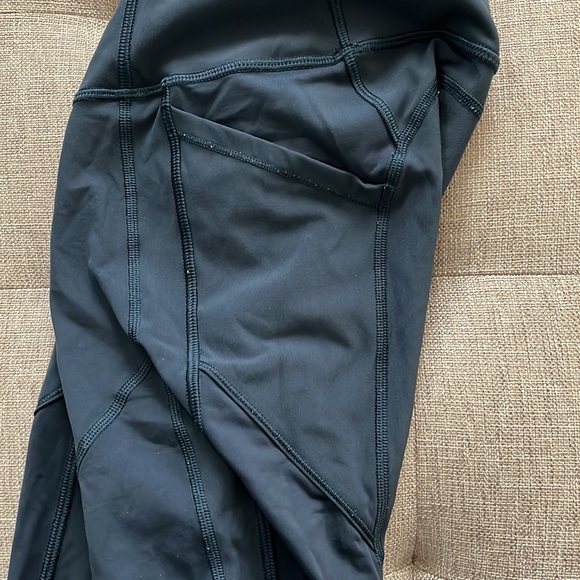 Dark Blue Lululemon Leggings Size 4 - Picture 3 of 5